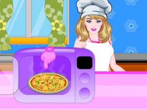 Barbie Cooking Spicy Indian Pizza