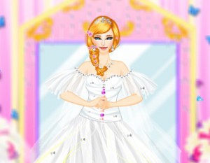 Gorgeous Fashion Bride Dress Up